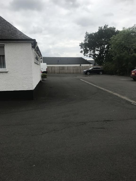 Riccarton Inn Currie 외부 사진